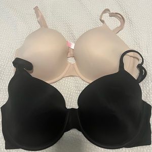 2 New “Wear Everywhere t-shirt lightly lined” Bra’s 36DD